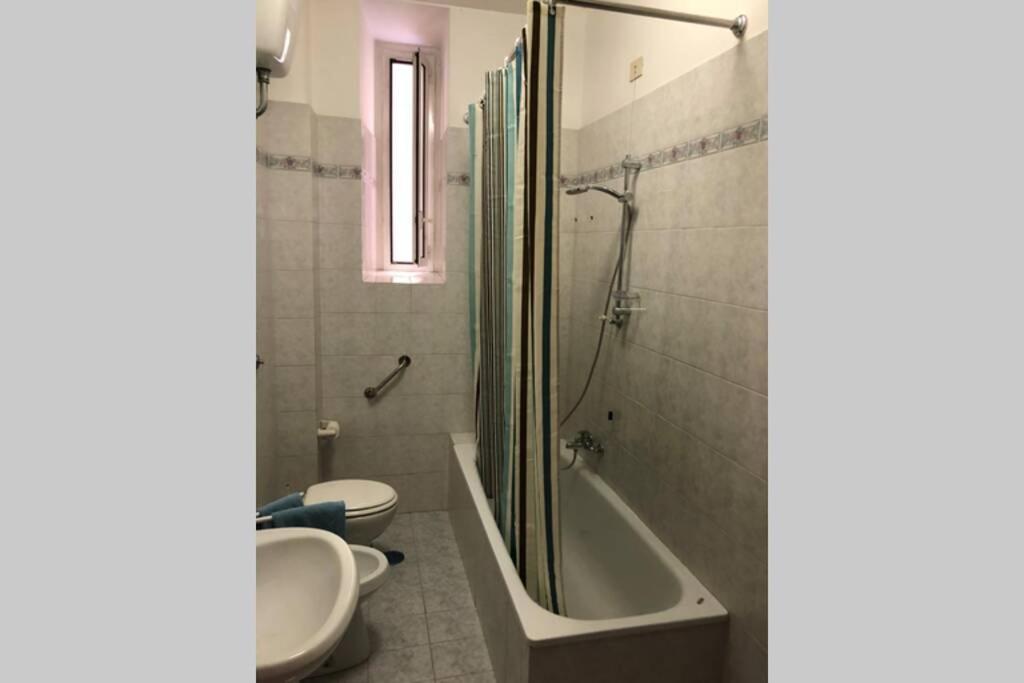 La Casa Di Rosa Apartment Roma Ngoại thất bức ảnh