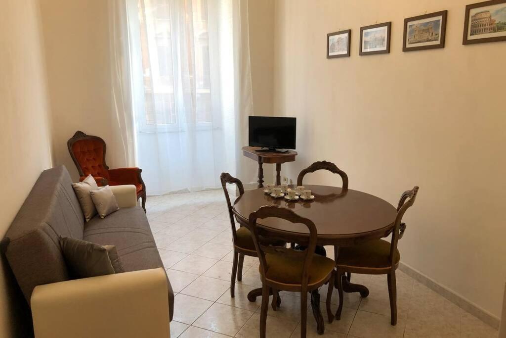 La Casa Di Rosa Apartment Roma Ngoại thất bức ảnh